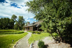 Dining Hall at Healing Waters Lodge | Fly fishing lodge in Montana